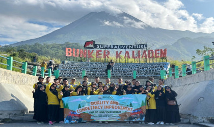 Field Trip Merapi: Tingkatkan Semangat dan Kebersamaan GTK SD Mujonta