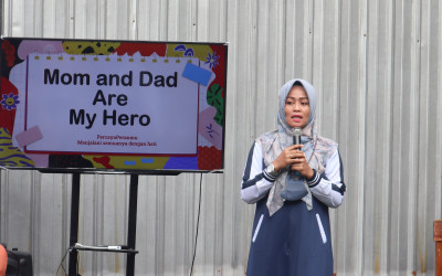 Parenting Class - Mom and Dad are My Hero